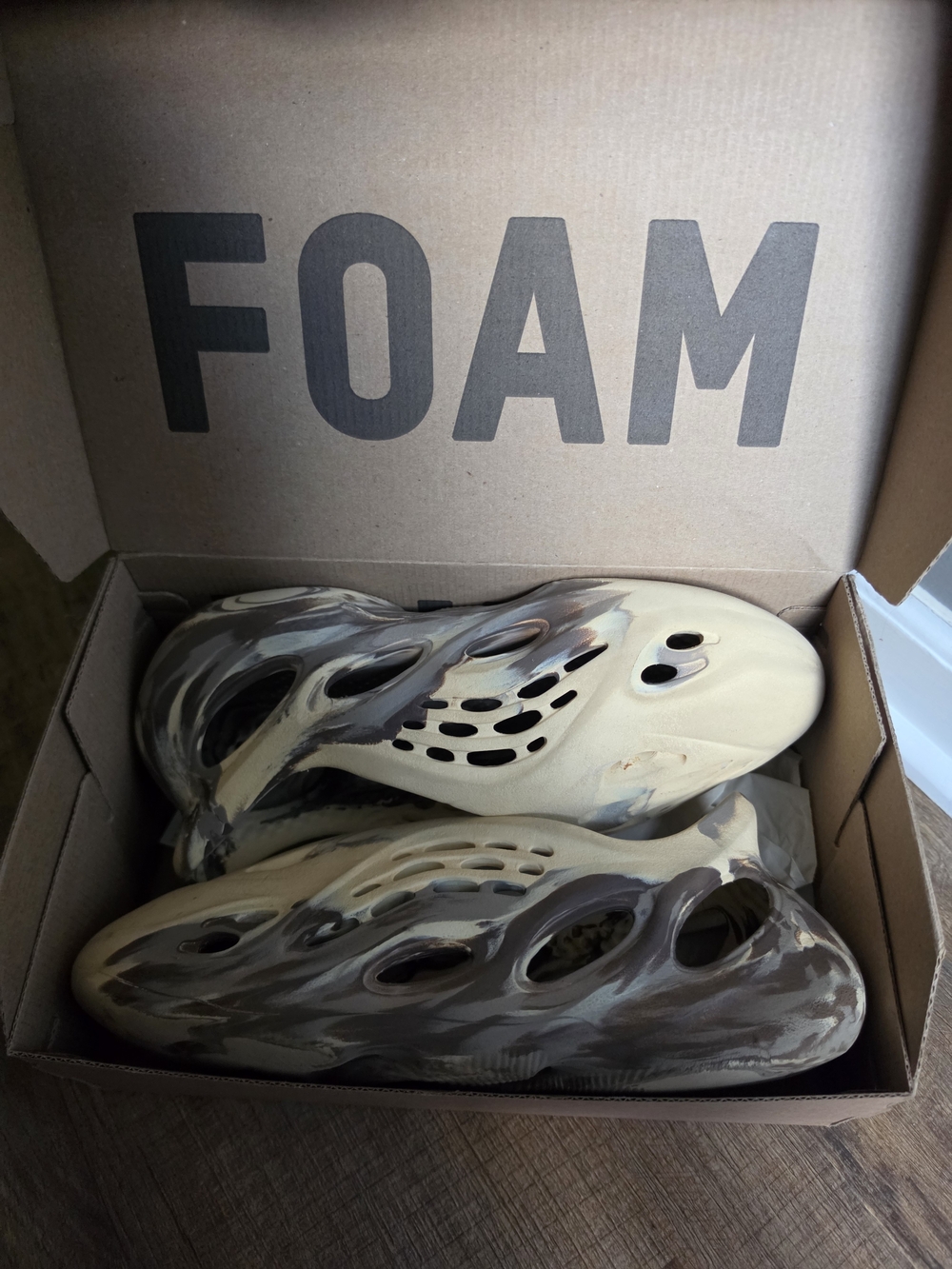 Yeezy Foam Runner MX Cream Clay – Size 10
